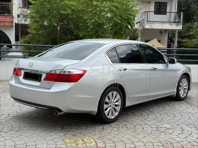 2013 Honda ACCORD 2.0 VTI-L FACELIFT (A) FULL LOAN - 2