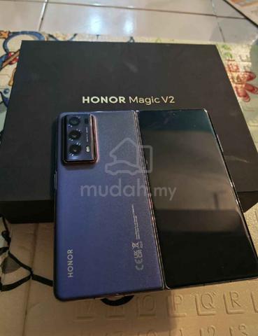 Honor Magic V2 - photo 2 of 3