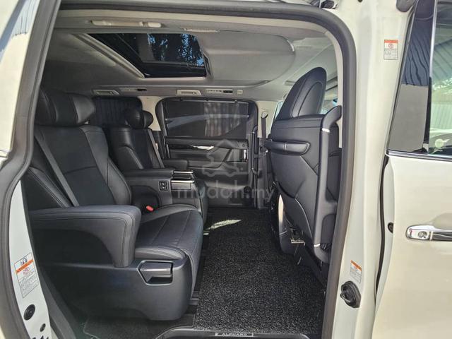 2022 Toyota ALPHARD 2.5SC SUNROOF DIM BSM UNREG - 4