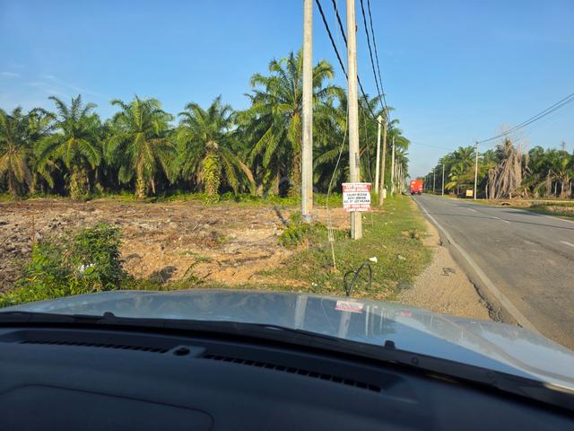 Tanah 0.6 Ekar Bkt Hijau Pinggir Puncak Alam Geran Individu 1