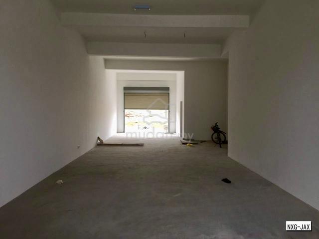 Kota Bayuemas Klang Ground Floor Shoplot for rent sewa kedai 22x75 1
