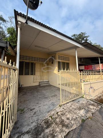 Sikamat Single Storey terrace 210k 1