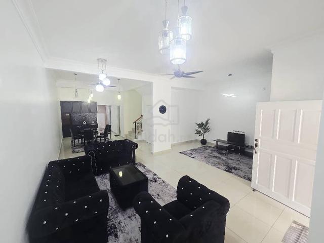 Tampoi Taman Damansara Aliff Double Storey House For Rent 1