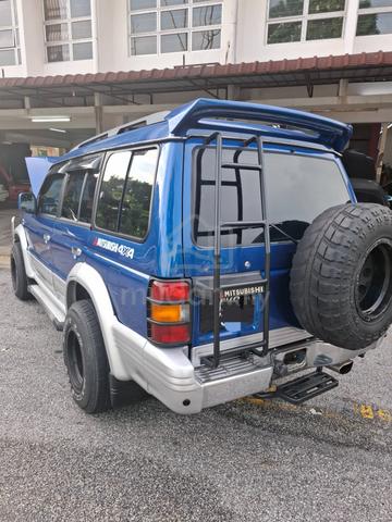 2002 Mitsubishi PAJERO 2.4 (A) - 3