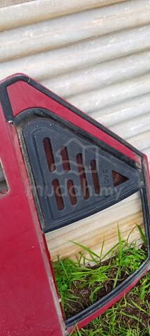 pintu kereta Iswara,kanan sja - photo 3 of 6