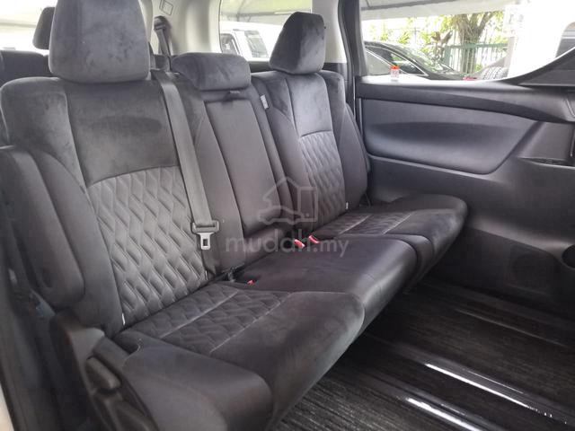 2023 Toyota ALPHARD 2.5 s (8 Seater) Sunroof - 1