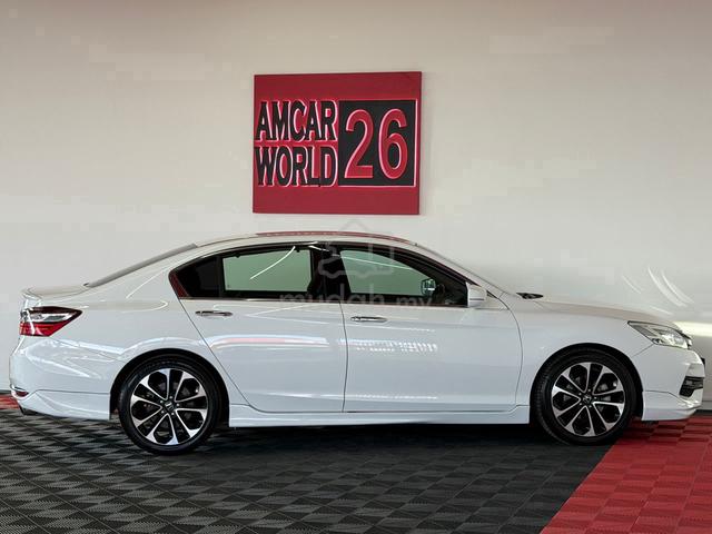 ORI2017 Honda ACCORD 2.4 VTi-L FACELIFT ONE OWNER - 4