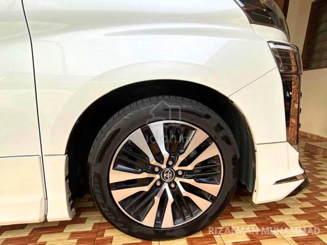 2021 Toyota VELLFIRE 2.5 ZG (A) - 4