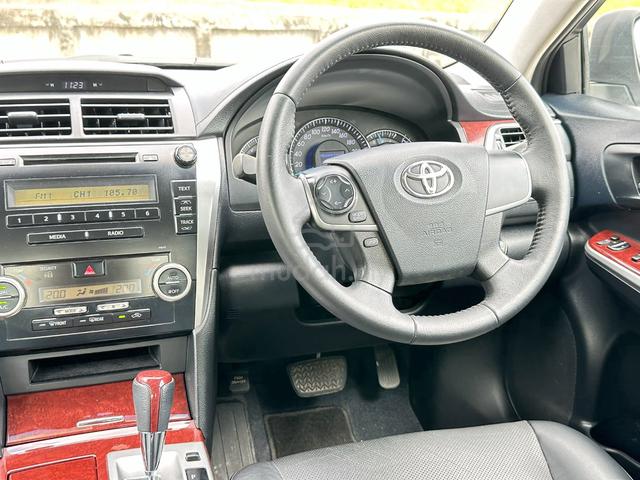 MERDEKA OFFER! Toyota CAMRY 2.0 G XV50 2014 - 4