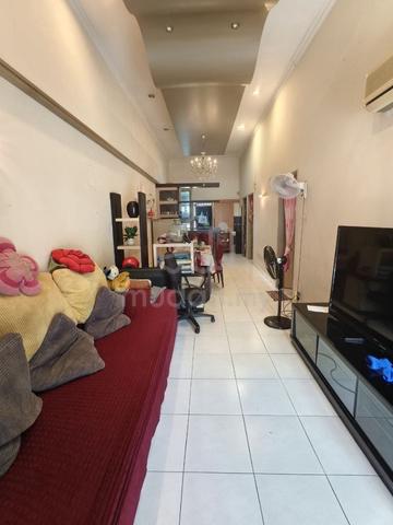 Taman Molek Single Storey Terrace 20x65 Renovated Freehold Good Cond 1