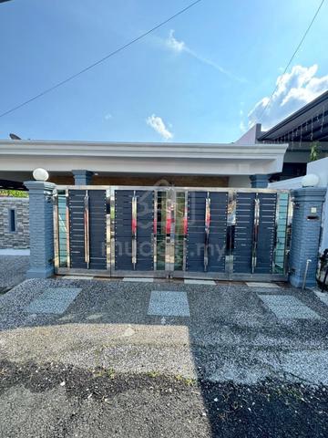 Corner Lot Fully Renovated |4R3B | Taman Nesa Skudai 1