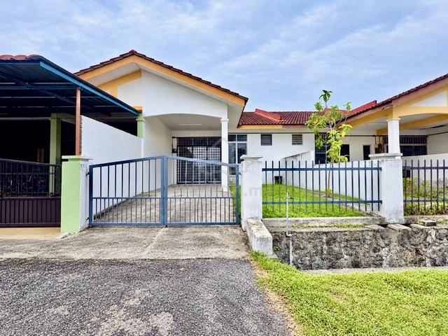 CANTIK😍FREEHOLD NONBUMI Single Storey Desa PD Port Dickson Rantau 1