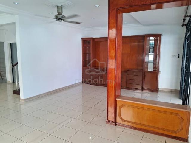 Taman Perdana 2Storey Semi D house 1