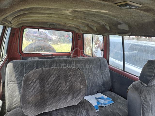 1995 Mitsubishi PAJERO 2.5 L049 (M) - 3