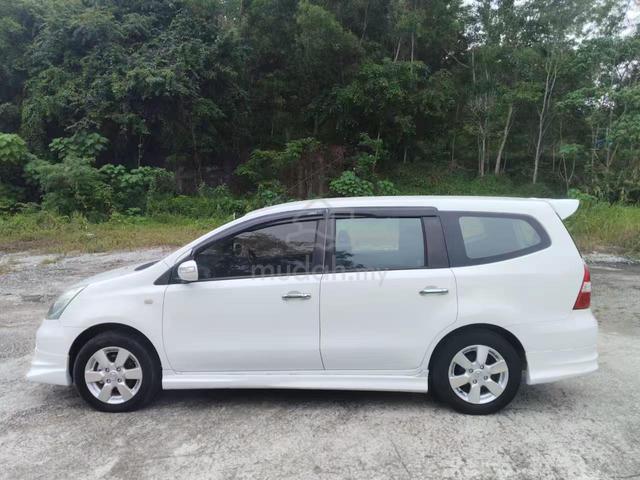 2012 Nissan GRAND LIVINA 1.8 PREMIUM/LUXURY (A) - 5