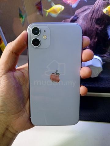 iPhone 11 256GB - photo 2 of 6