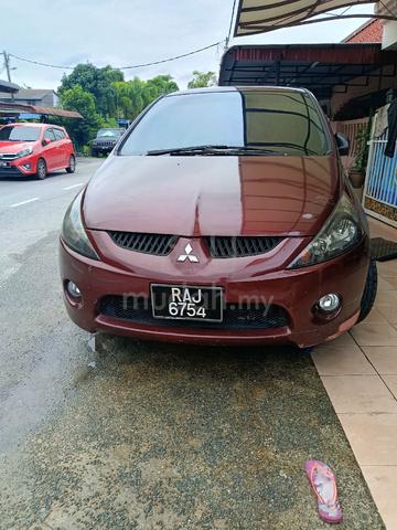 2003 Mitsubishi GRANDIS 2.4 (A) - 1