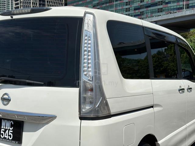 2013 Nissan SERENA 2.0 S-HYBRID HIGHWAY STAR F/SRV - 5
