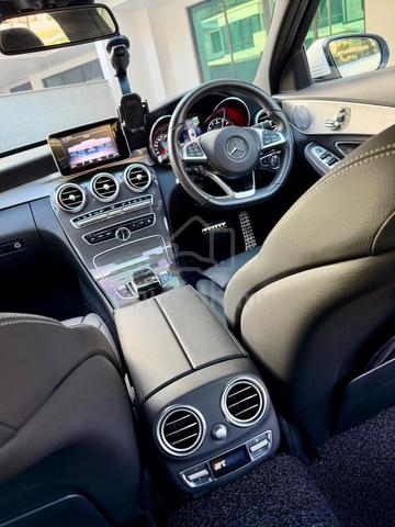 2018 Mercedes Benz C-CLASS 2.0 200 AMG LINE (CBU) - 4