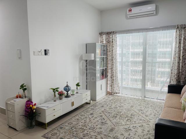 2nd Master bedroom rental for female 1