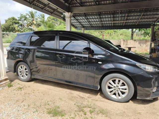 Toyota WISH 1.8 S (A) - 3
