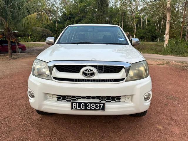 2011 Toyota HILUX 2.5 G Manual - 3