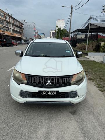 2015 Mitsubishi TRITON Lite 2.5 M/T (M) 4x2 - 2
