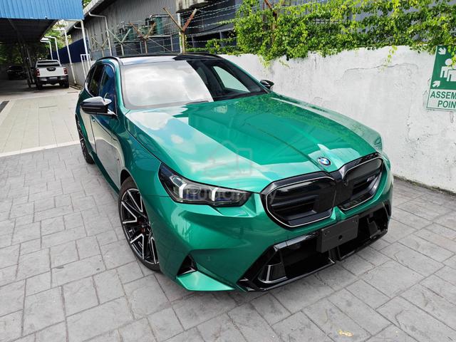 2025 Bmw M5 4.4 Touring COMPETITION XDrive Ful Spc - 2