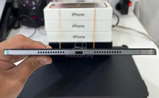 Carousel Image