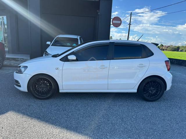 2017 Volkswagen POLO 1.6 (CKD) FACELIFT (A) - 4