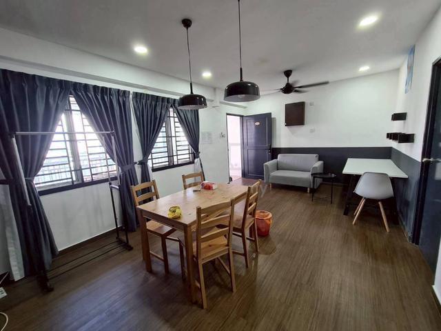 The Embassy (Bangunan Duta Impian) 1