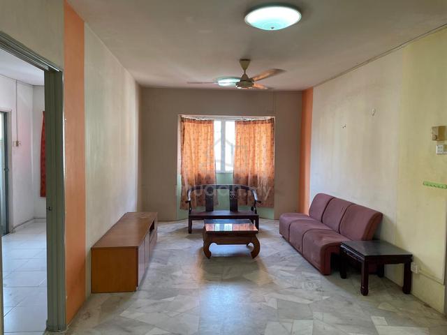 Rumah Pangsa Hilir Kota 1
