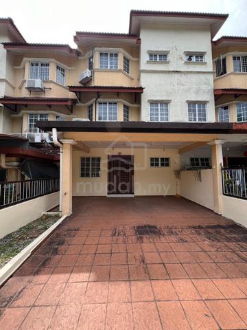 2.5 Storey Terrace, Taman Minang Ria 2, cheras 1