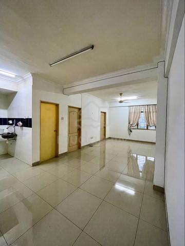 Residensi Melor 1