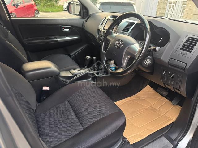 2013 Toyota FORTUNER 2.5 G TRD SPORTIVO VNT - 5