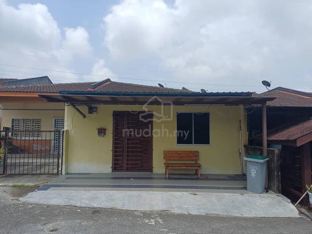Cantik & Cat Baru !!!!!  Taman Mantau Indah 3 Seremban NS 1