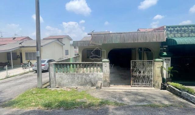 Below Value 37% less MV RM112K End Lot 1 Sty Teres Ayer Keroh Height 1
