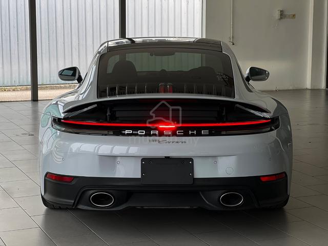 UNREG 2025 Porsche 911 Carrera - Ice Gray Metallic - 4