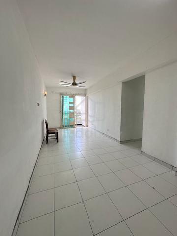 Pinang Laguna 1