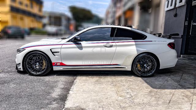 2022/17 Bmw M4 3.0 DTM CHAMPION EDITION (A) - 3
