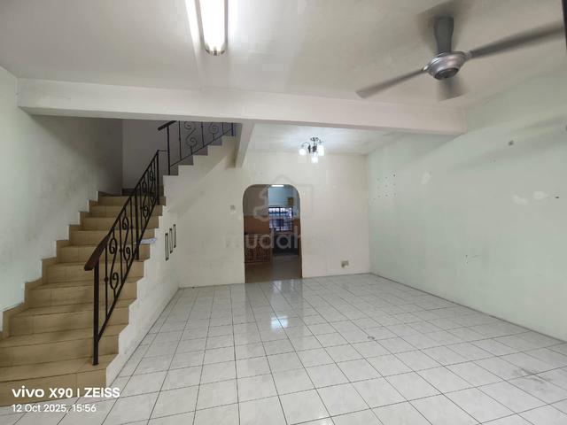 Full Extend Lep 2 Storey Lestari Putra Permai Equine Seri Kembangan 1