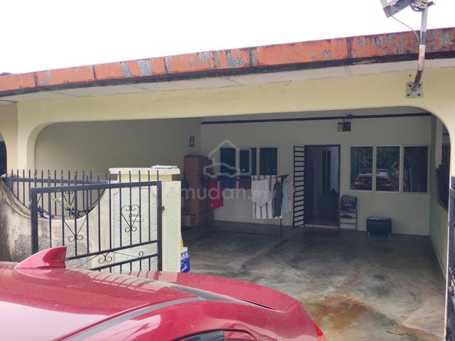 Single Storey Terrace, Taman Ria, Port Dickson 1
