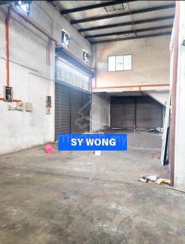 【Big space 2 Adjoining】1.5 storey warehouse @ Usahajaya near Alma 1