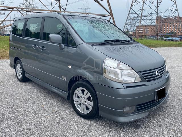 2013 Nissan Serena 2.0L Highway Star - 1