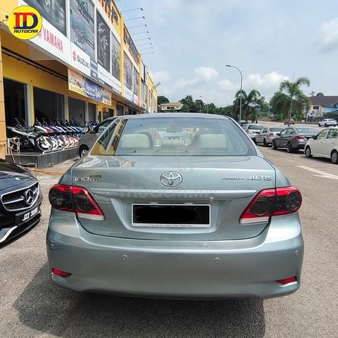 2011 Toyota COROLLA ALTIS 1.8 E FACELIFT (A) - 3