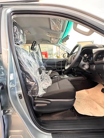 FULL LOAN PROMOSI HEBAT TOYOTA HILUX 2.4 E Auto - 4