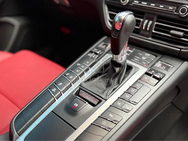 2021 Porsche MACAN 3.0 S MACAN S RED INTERIOR - 4