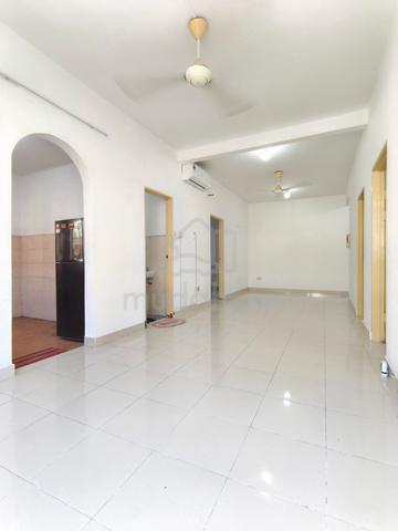 Bandar Sierra Apartment 1