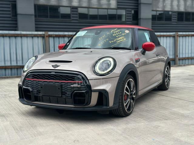 RECON UNREG 2022 Mini Cooper JCW - 3