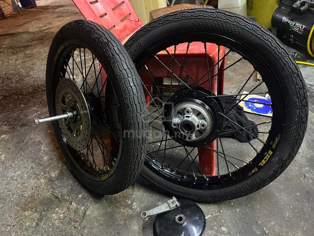 Takasago jepun siap hub spoket disc dn tayar‼️ - photo 2 of 2